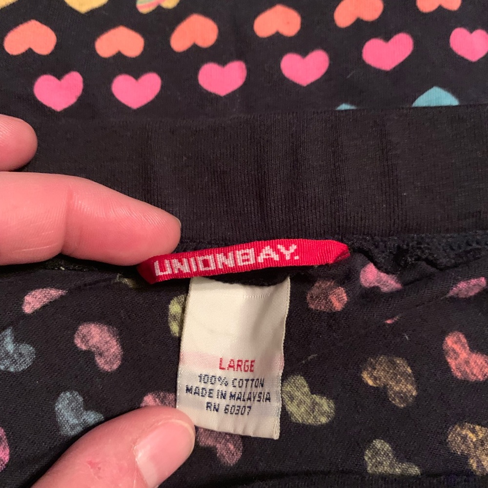 Unionbay Multi Color Heart Top - Picture 3 of 3
